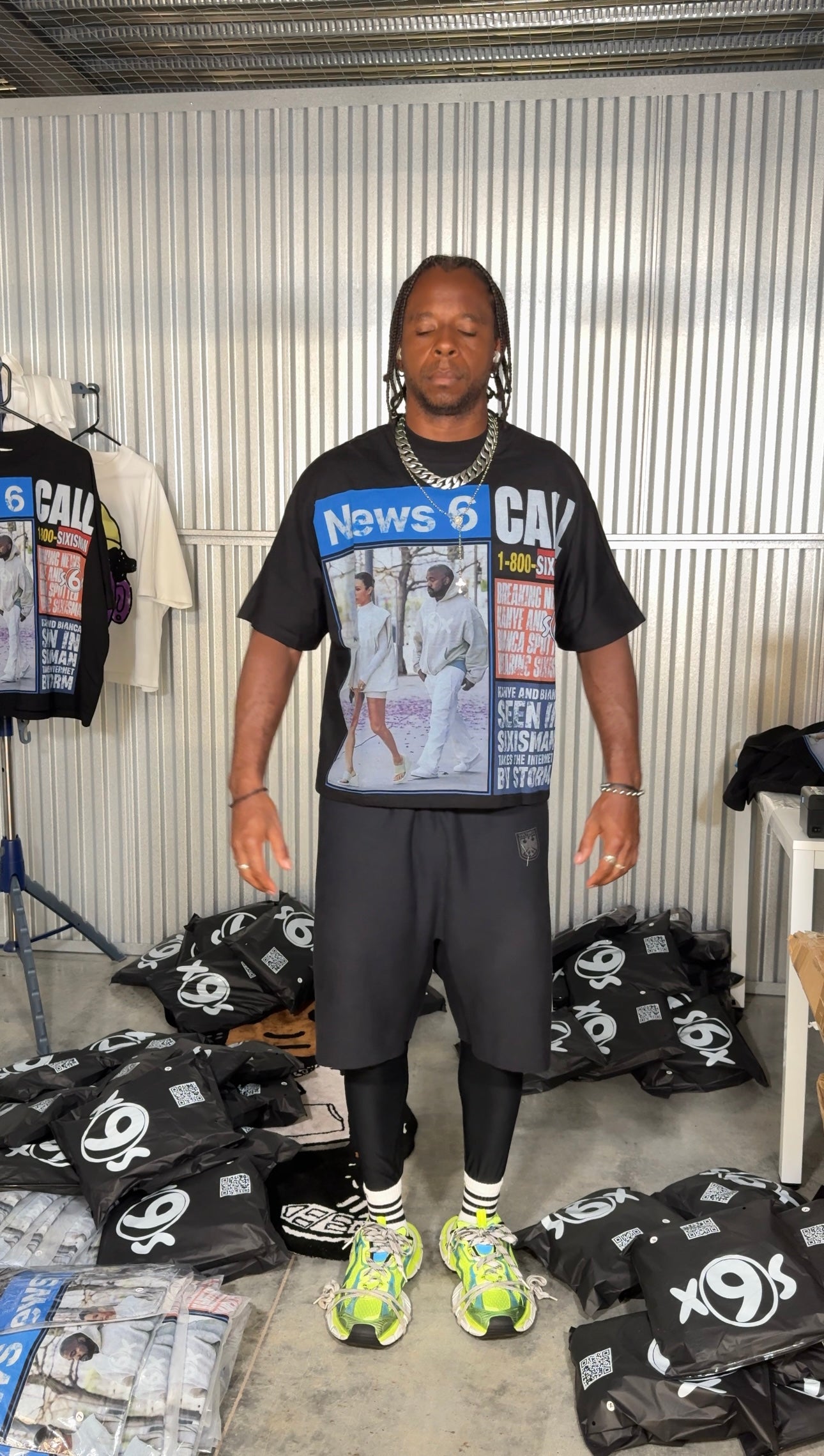 Kanye x Bianca black T-shirt Get after back to school Sale