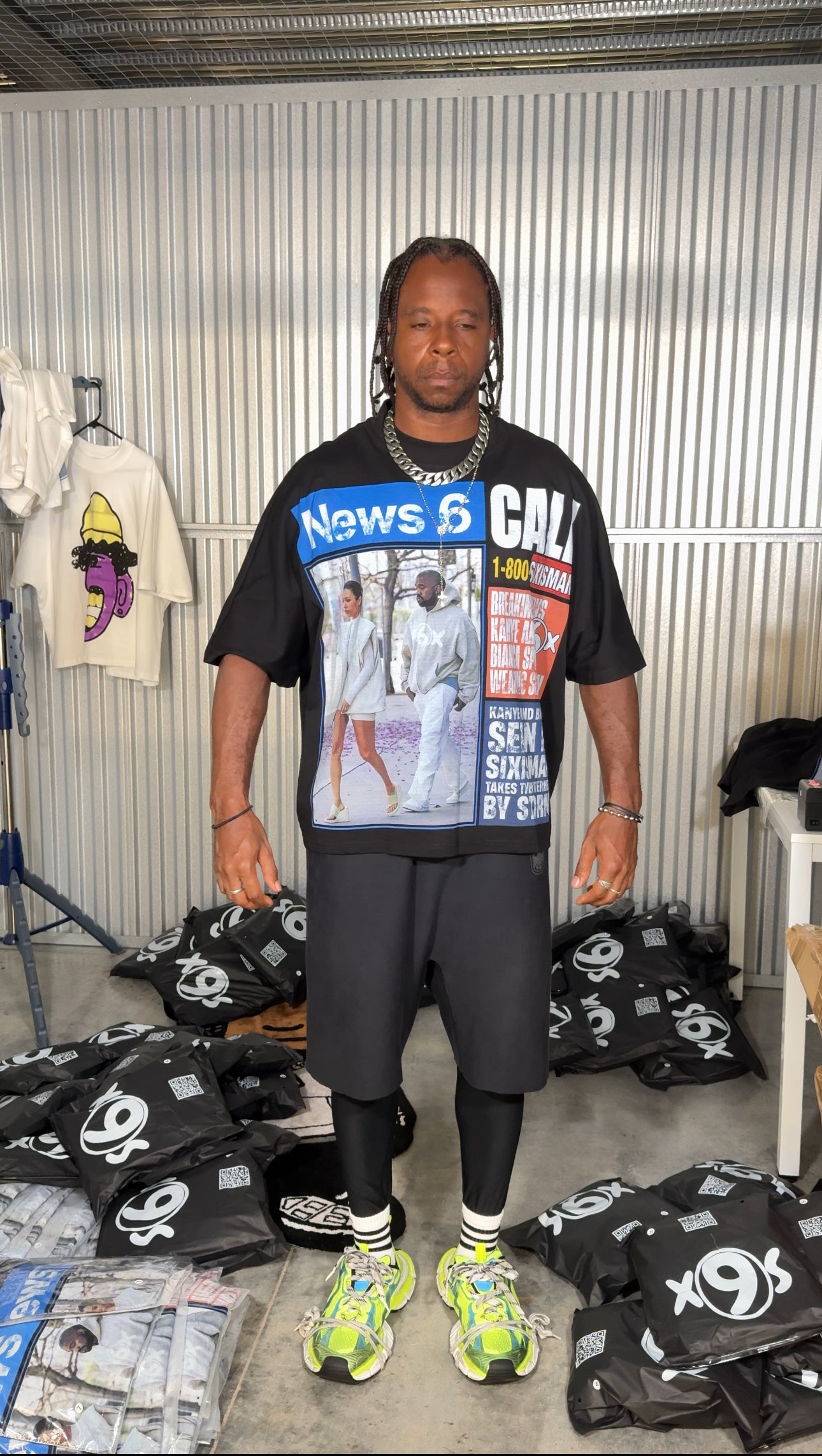 Kanye x Bianca black T-shirt Get after back to school Sale